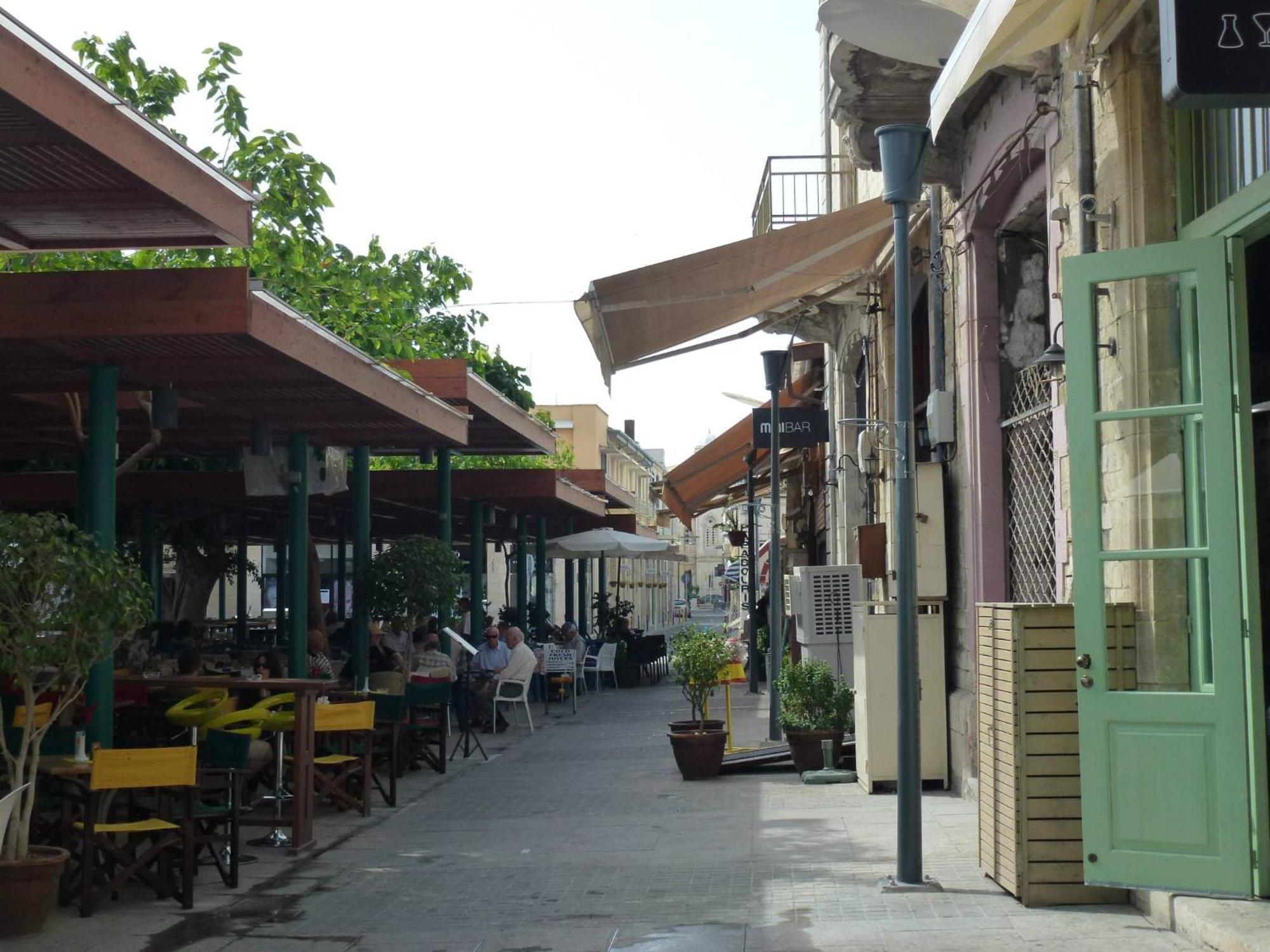 Chariandry Residence, Limassol City Centre מראה חיצוני תמונה